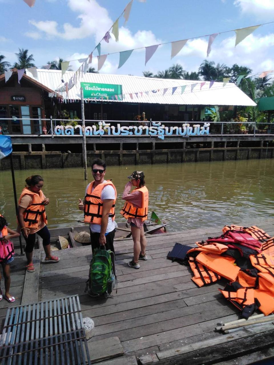 Chang Bed And Bar Hostel (Adults Only) Surat Thani Exterior foto